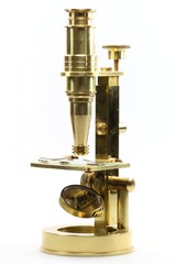 Mikroskop isoliert auf weißem Hintergrund