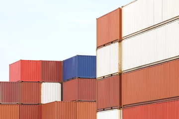 Containers shipping