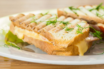 toast with cheese