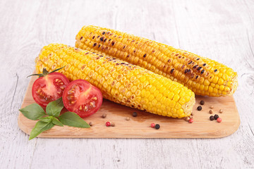 grilled corn © M.studio