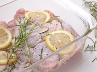 鶏肉ノレモンマリネ