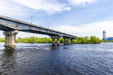 Fototapeta premium The great bridge across the Dnieper River in Kiev