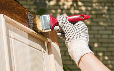 Maintaining of wooden surfaces