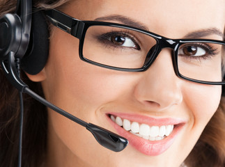 Support phone operator in headset