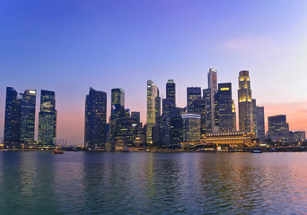 sunset at Marina Bay and Singapore skyline