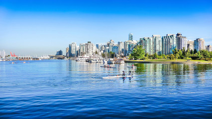 Naklejka premium Vancouver skyline z portem, Kolumbia Brytyjska, Kanada