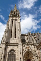 La cathédrale saint Corentin de Quimper