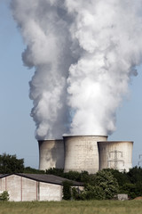 Fototapeta na wymiar Elektrownia węglowa brązowy