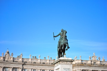 Fototapeta na wymiar Madryt - Plaza de Oriente - Palazzo Reale