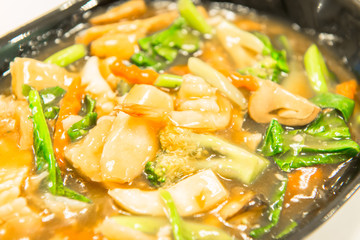 Seafood and Noodles in a Creamy Sauce