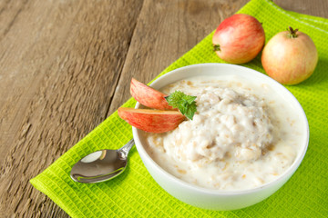 Oatmeal porridge