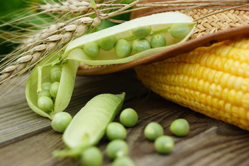 corn cob and pod peas