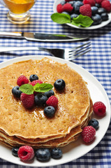 pancakes with fresh berries