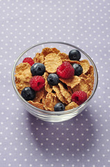 cereal flakes with berry
