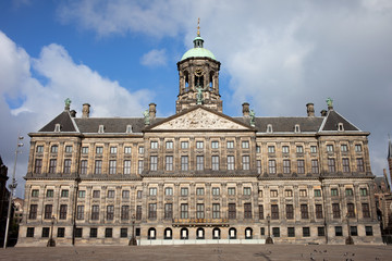 Fototapeta na wymiar Koninklijk Paleis in Amsterdam