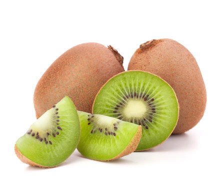 Whole kiwi fruit and his segments