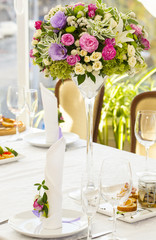 beautifully decorated festive table in a restaurant