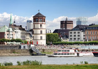 Düsseldorf, Schloßturm © janvier