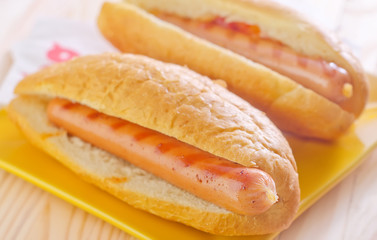 hot dogs