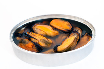 Canned mussel