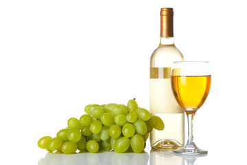 Wine, grapes and cheese