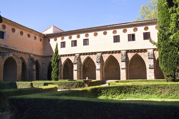 Fototapeta na wymiar Garden of the cloister in Monasterio de Piedra, Spain