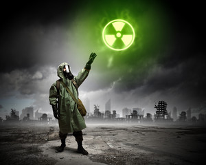 Stalker touching sign