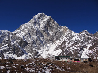 Cholatse (6440 m) depuis Dzonglha, Khumbu, Népal