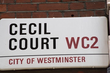 Cecil Court WC2