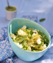 pasta and green peas salad