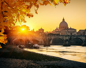 Obraz premium Katedra Świętego Piotra o zachodzie słońca, Rzym