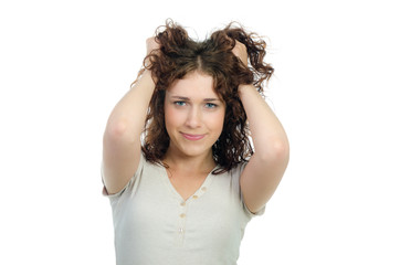 teenager rauft sich die haare