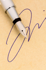 Unterschrift und Füllhalter