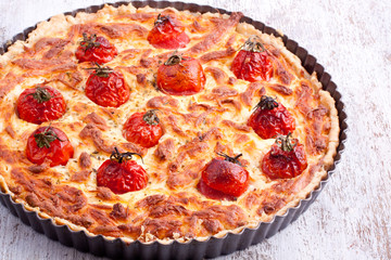 cheese tart with tomato