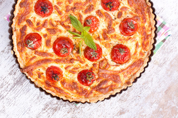 cheese tart with tomato