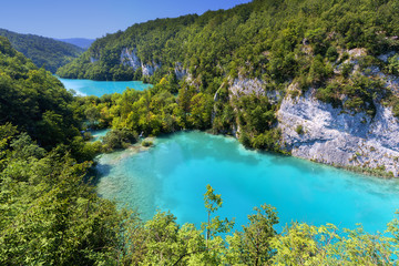 Fototapeta na wymiar Lakes in forest. Crystal clear water. Plitvice lakes, Croatia