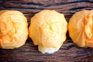 Cream puffs