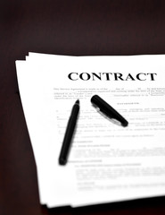 Obraz premium Contract on Desk
