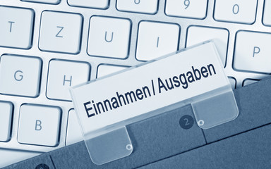 Einnahmen und Ausgaben