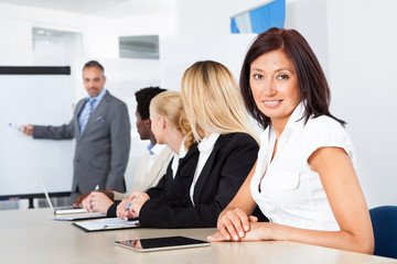 Obraz premium Portrait Of Happy Businesswoman