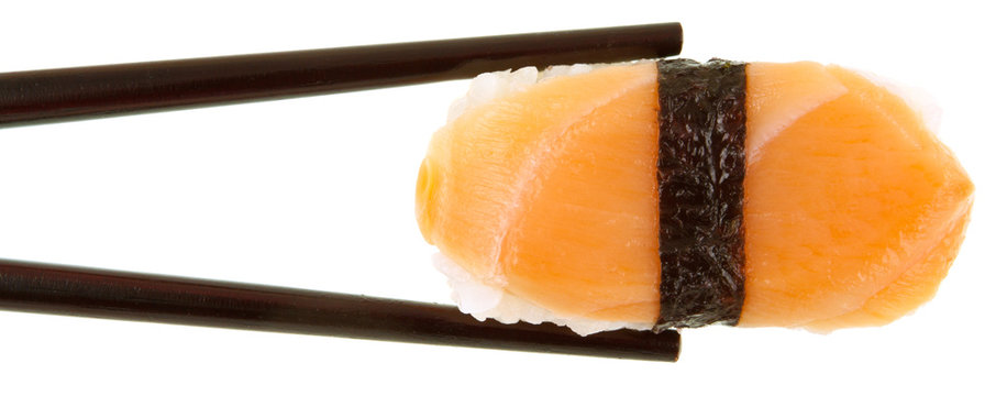 nigiri au saumon cru