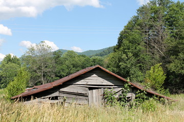 Fototapeta na wymiar old american barn