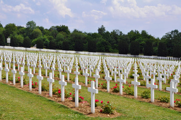 Ossuaire de douaumont in Verdun, France