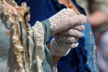 Behandschuhte Hände