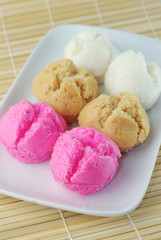 Chinese muffin on mat