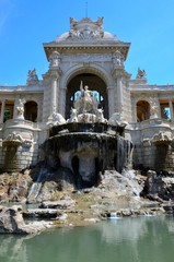 MARSEILLE : Fontaine du Parc Chanot