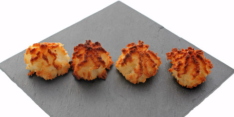 4 rochers à la noix de coco