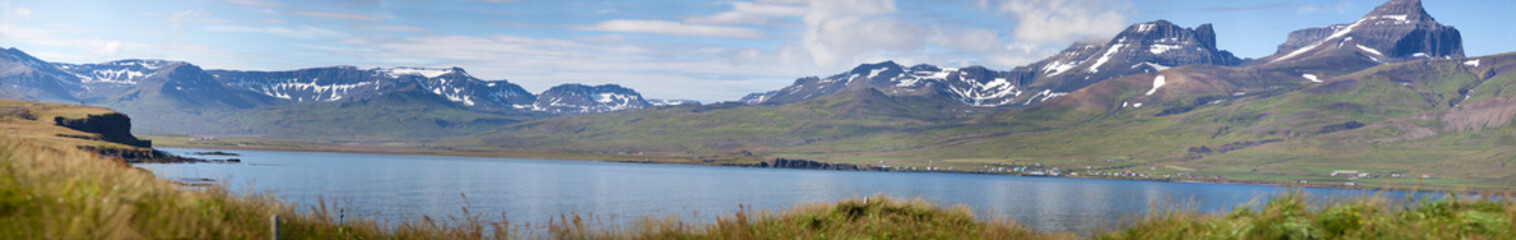 Fototapeta na wymiar Islanda Paesaggio
