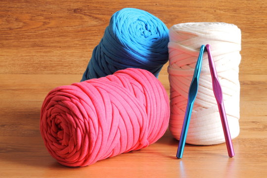 Skeins of zpagetti t-shirt yarn and crochet hooks