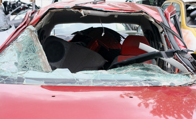 Smashed the car's windshield - obrazy, fototapety, plakaty